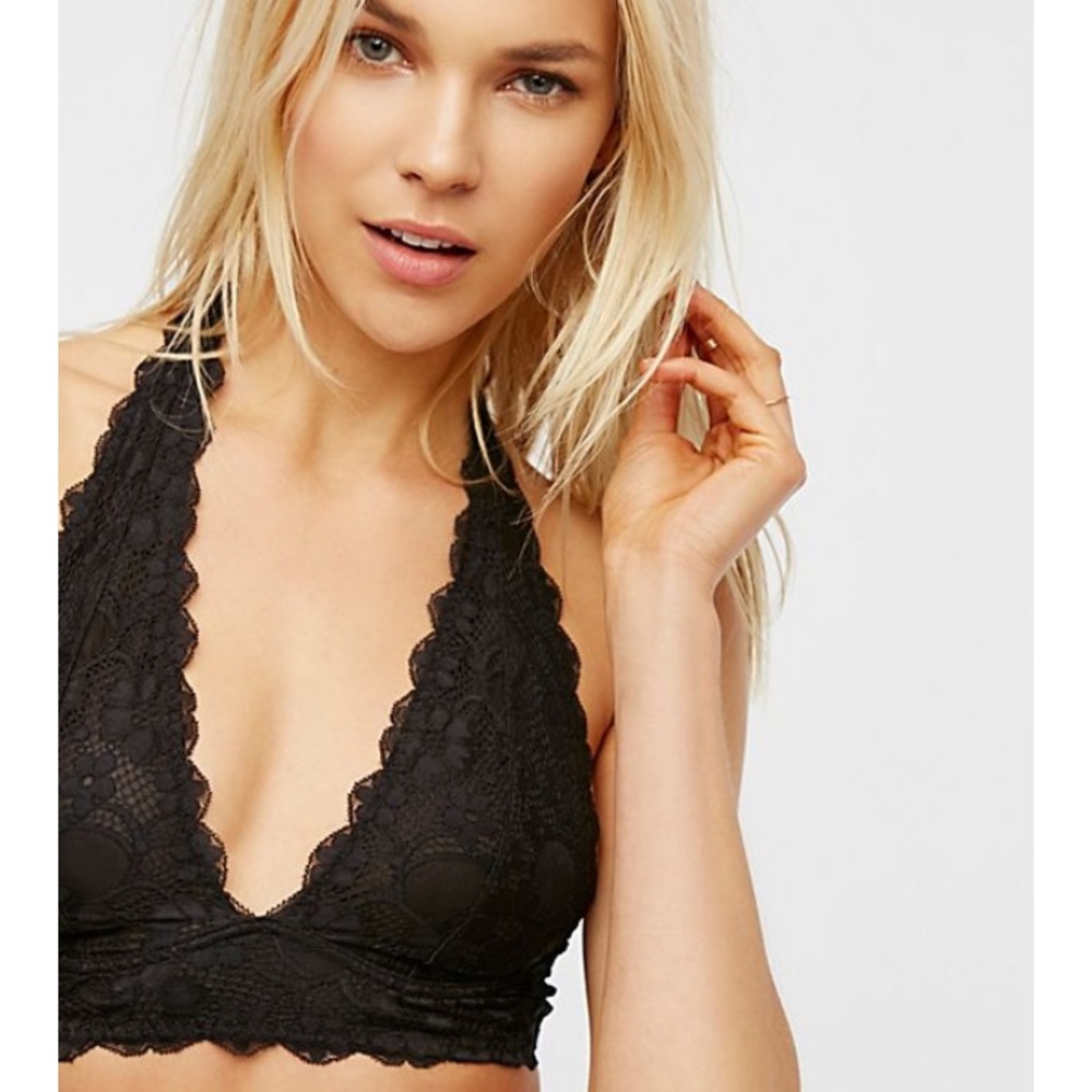 ✨NWT✨ Free People Halter Lace Bralette